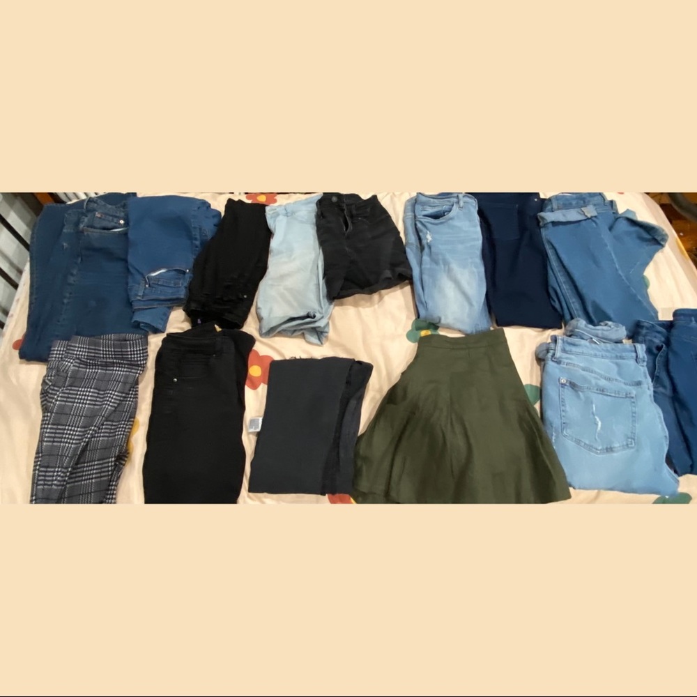 CLOTHES BUNDLE (54 Items)